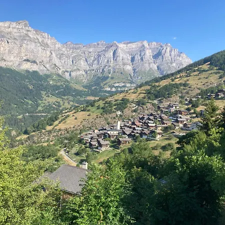 Haus Rhodania Hotel