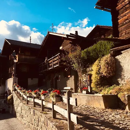 Haus Rhodania Hotel