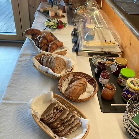 Haus Rhodania Szálloda 2*