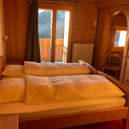 Haus Rhodania Hotel 2*