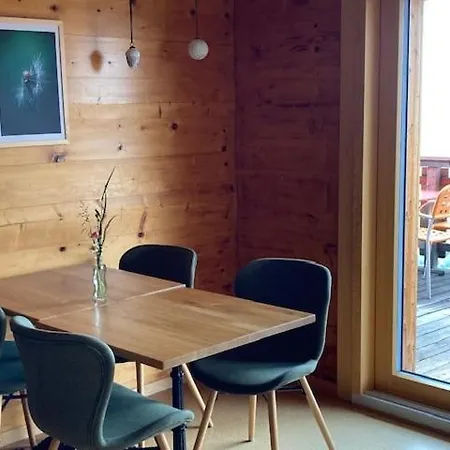 Haus Rhodania Hotel Albinen